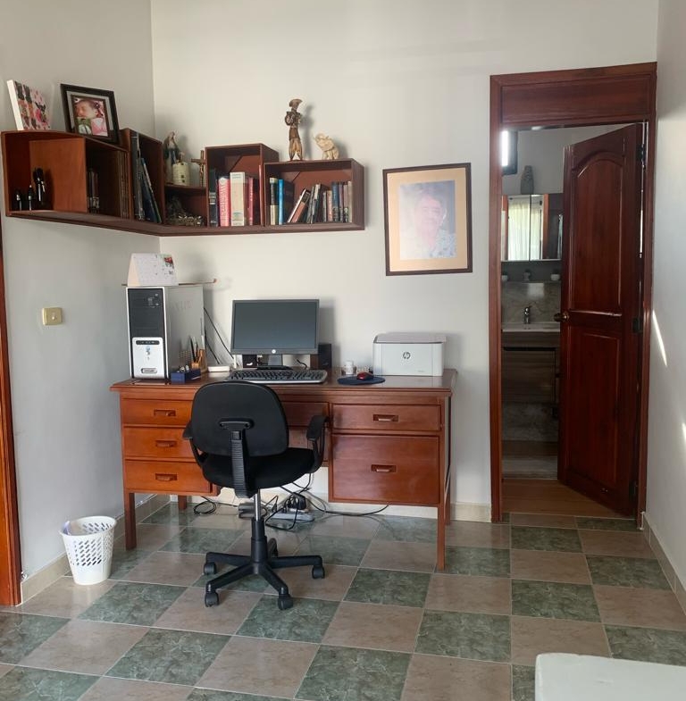 VENTA DE CASA CAMPESTRE EN VITERBO