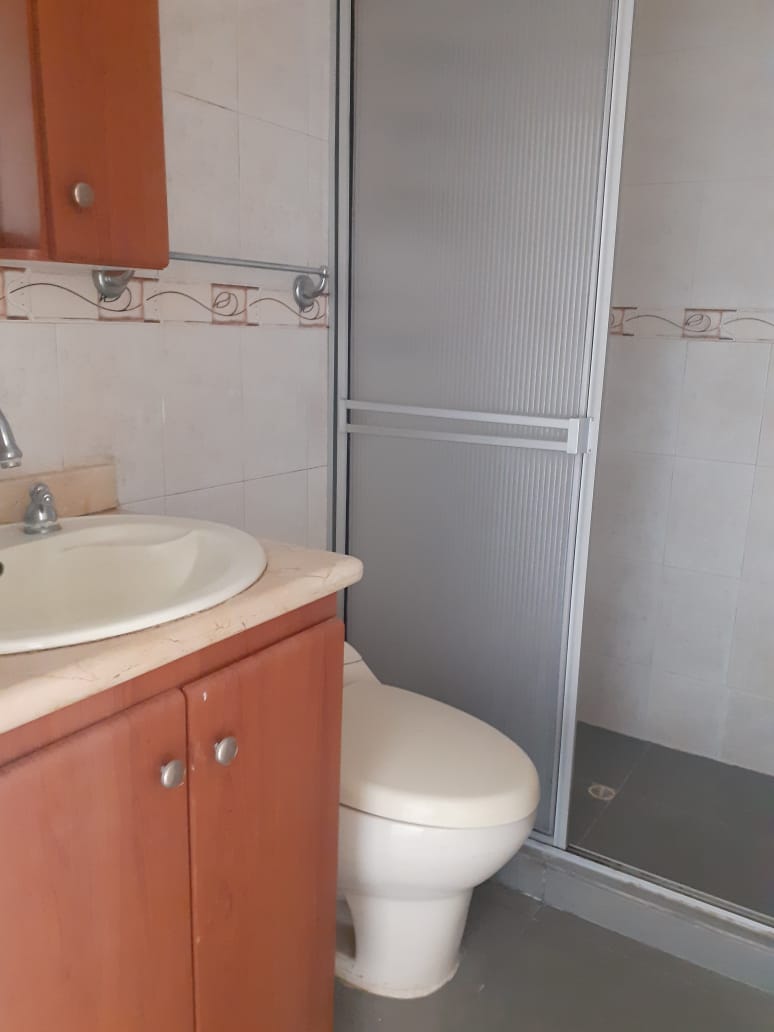 30507820240229101713 VENDO APARTAMENTO EN CONJUNTO LA LORENA PEREIRA
