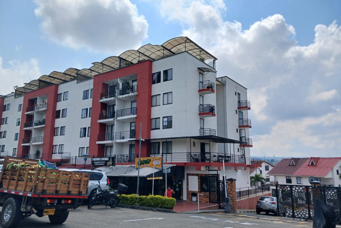 SE VENDE APARTA ESTUDIO EN CAÑAVERAL 1
