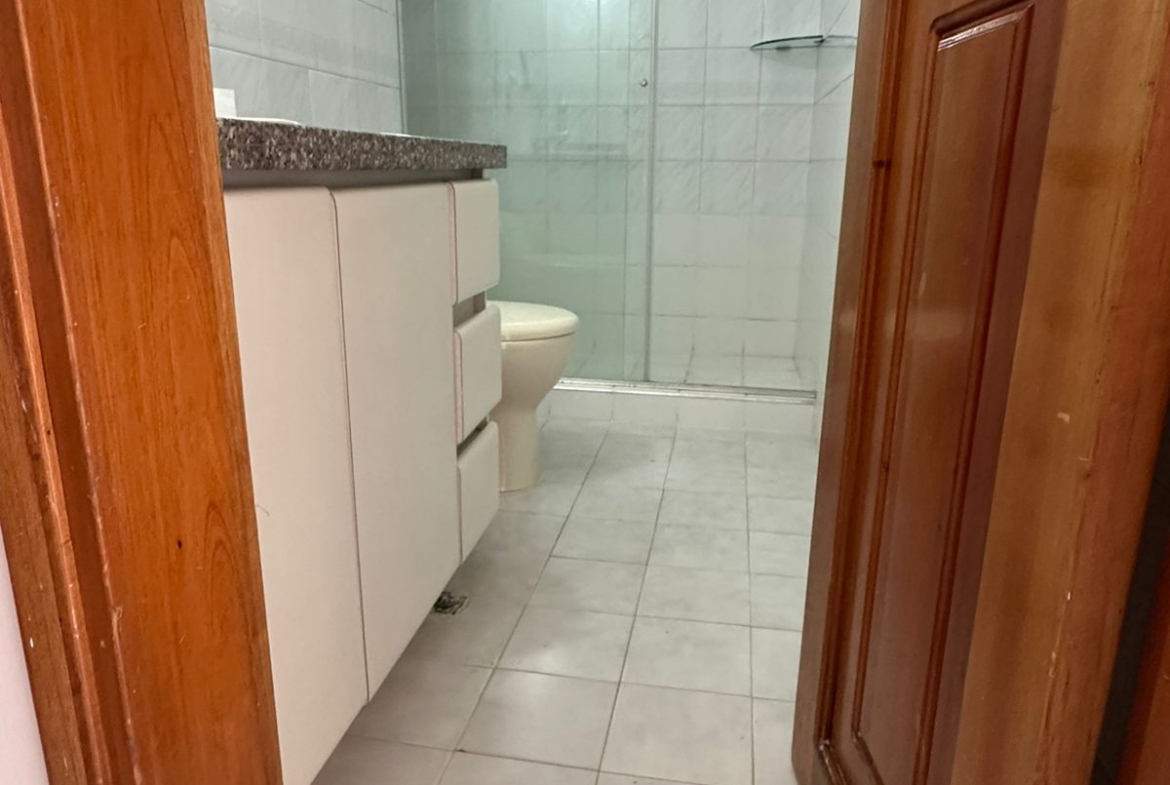 VENTA APARTAMENTO CENTRO DE PEREIRA, CERCA AL PARQUE EL LAGO