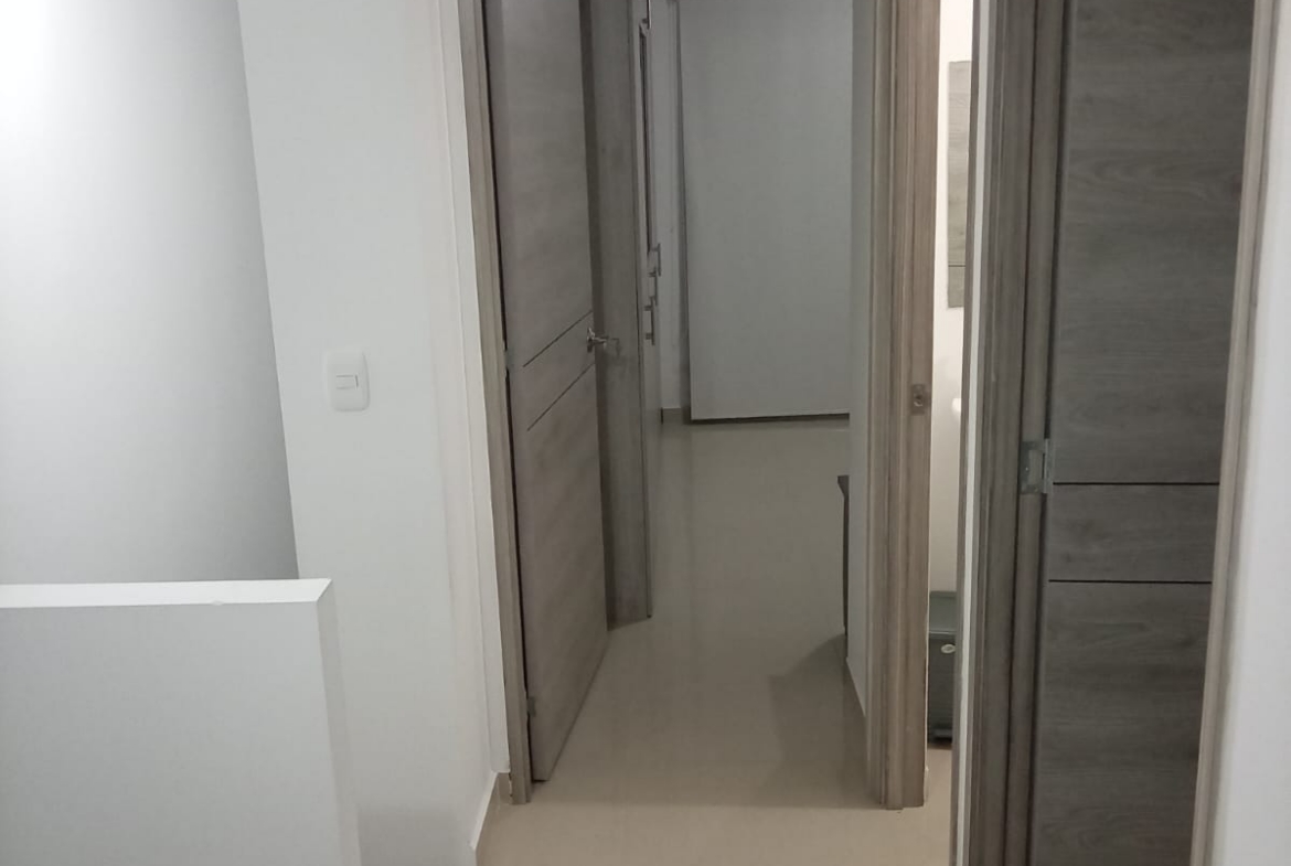 VENDO CASA DÚPLEX EN CONJUNTO CERRADO SECTOR MONTEBONITO DOSQUEBRADAS