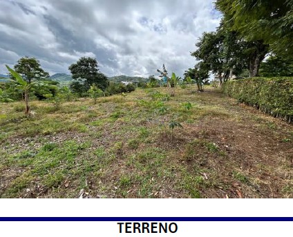 SE VENDE AMPLIA CASA CAMPESTRE VÍA PEREIRA – ARMENIA