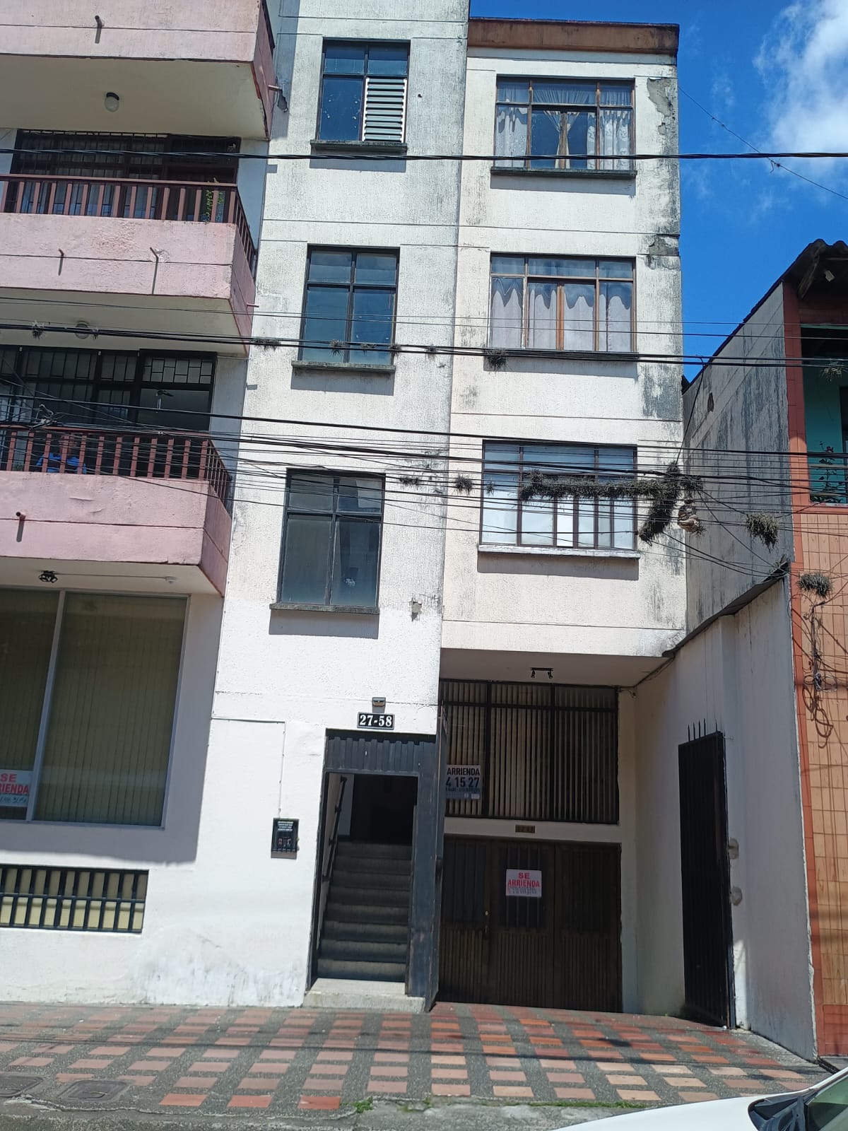 SE RENTA LOCAL EN EL CENTRO