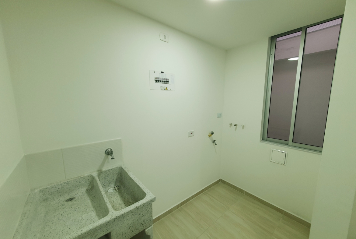 EN VENTA APARTAMENTO ESQUINERO PARA ESTRENAR VILLAMARIA CALDAS