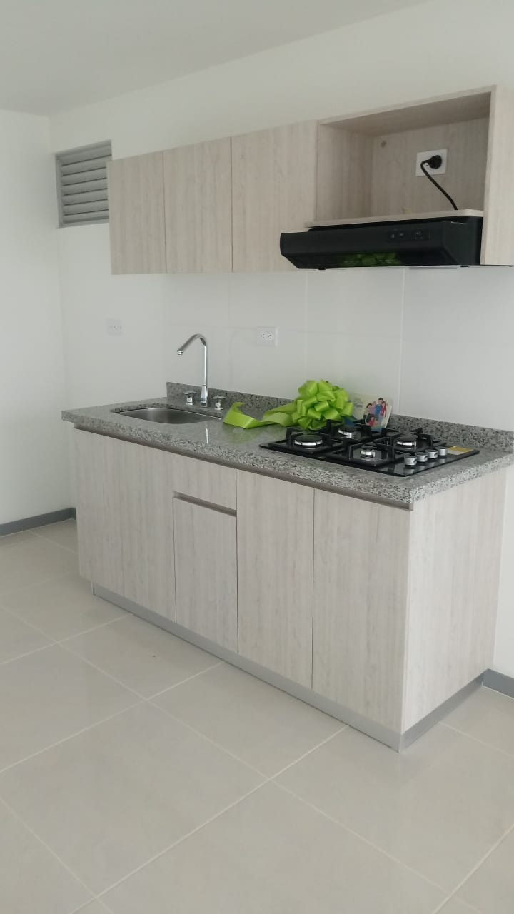 30507820260422042841 VENDO APARTAMENTO SECTOR UNICENTRO PEREIRA