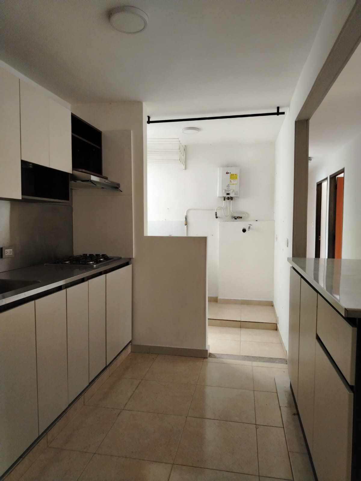 30507820260702083218 VENDO APARTAMENTO EN MILAN CONJ RES. DOSQUEBRADAS