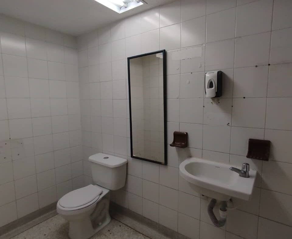 VENTA DE EDIFICIO PARA OFICINAS EN EL CENTRO DE PEREIRA