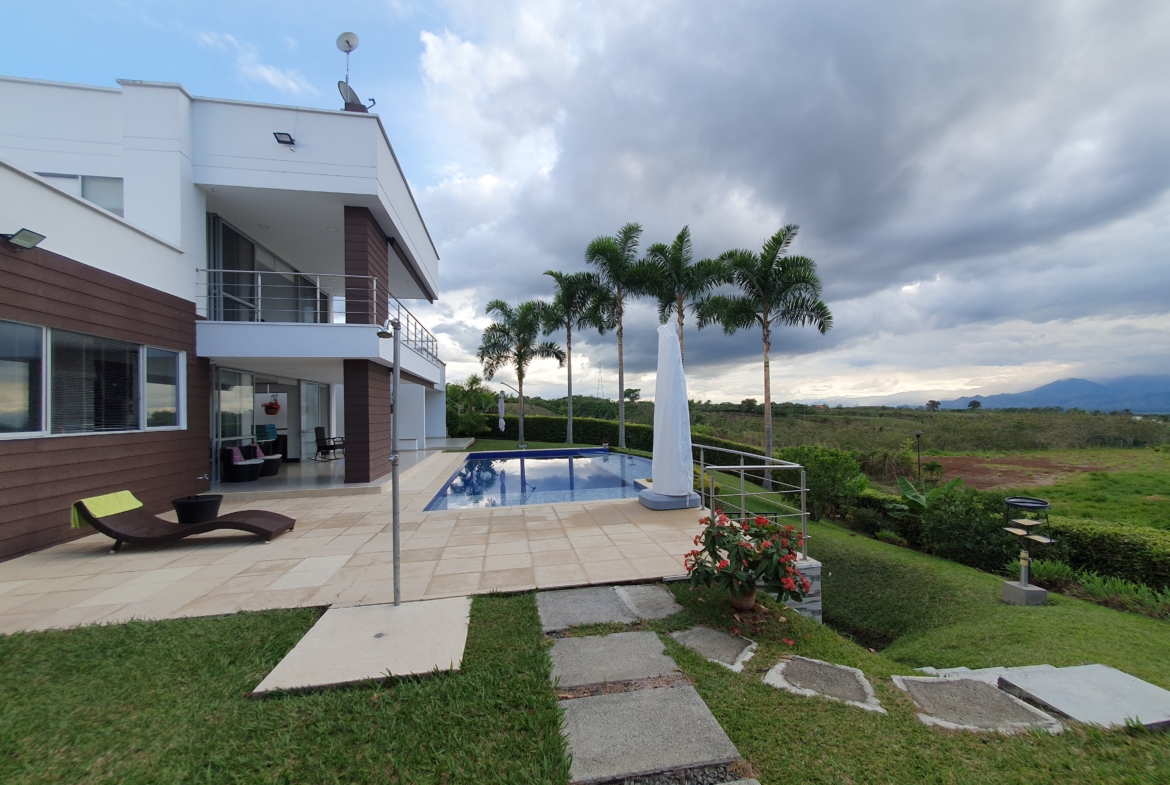 EN VENTA CASA CAMPESTRE EN CERRITOS PEREIRA