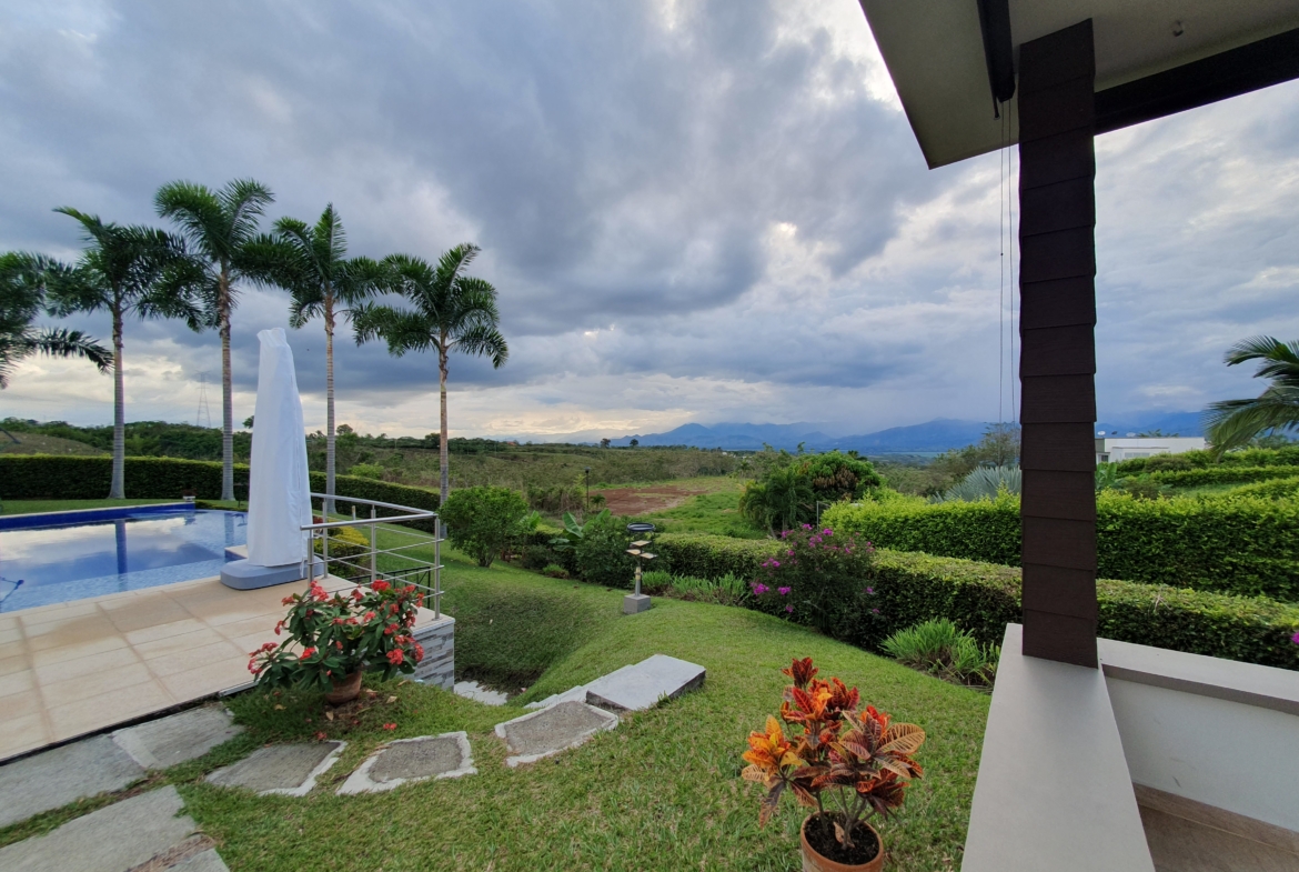 EN VENTA CASA CAMPESTRE EN CERRITOS PEREIRA