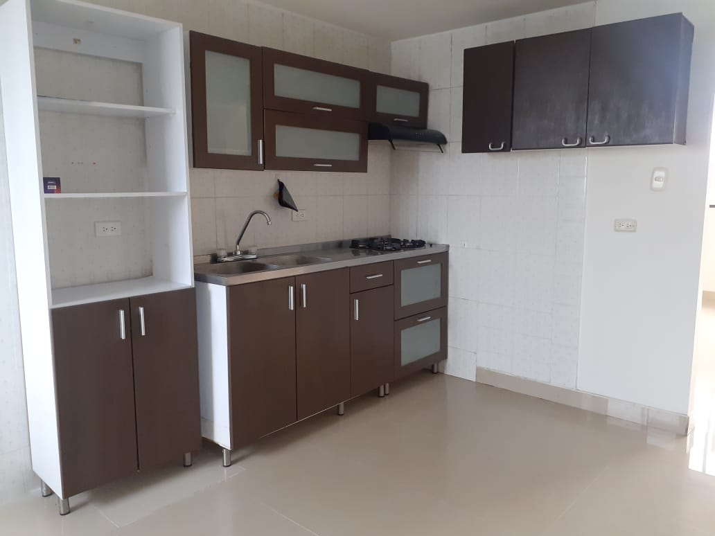 VENDO APARTAMENTO EN CONJUNTO LA LORENA PEREIRA