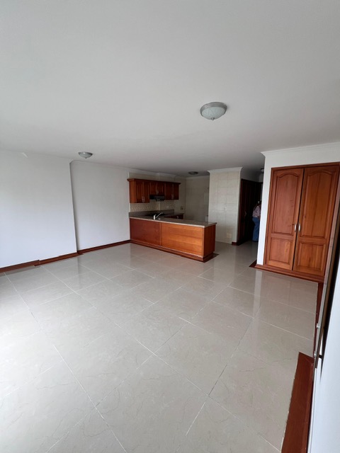 ALQUILER DE APARTAESTUDIO EN LOS ALPES
