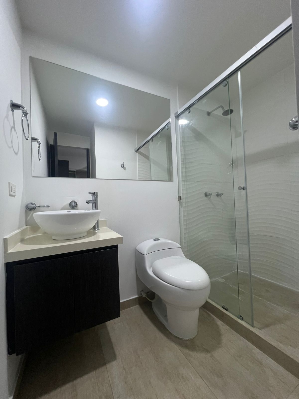 VENDO APARTAMENTO EN ALAMOS PEREIRA