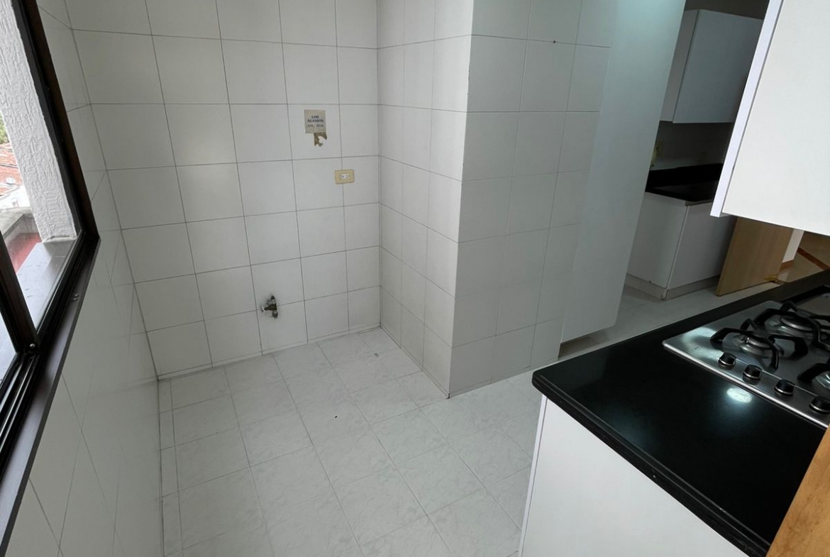 SE VENDE APARTAMENTO EN ALAMOS, PEREIRA