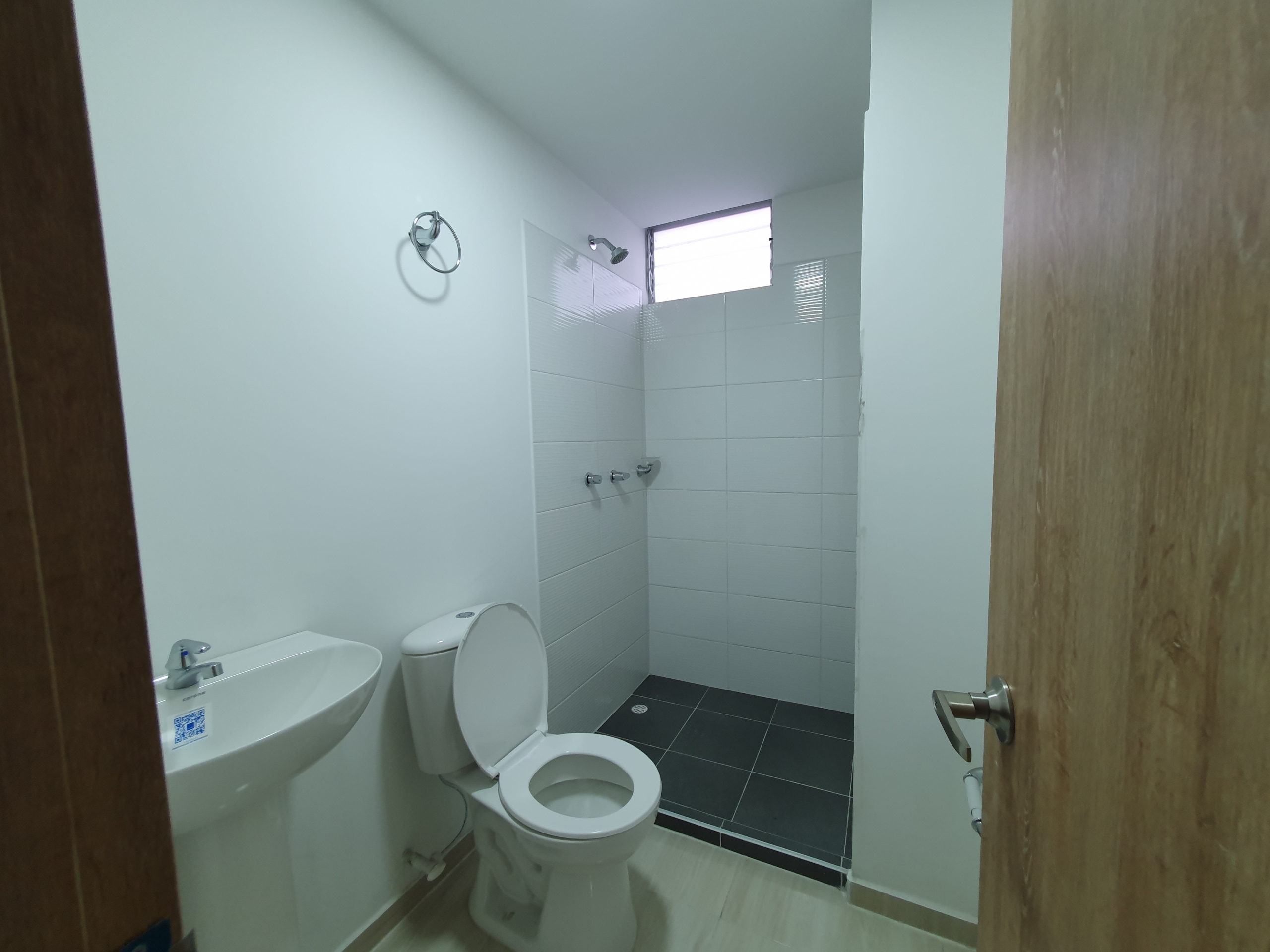 EN VENTA APARTAMENTO ESQUINERO PARA ESTRENAR VILLAMARIA CALDAS