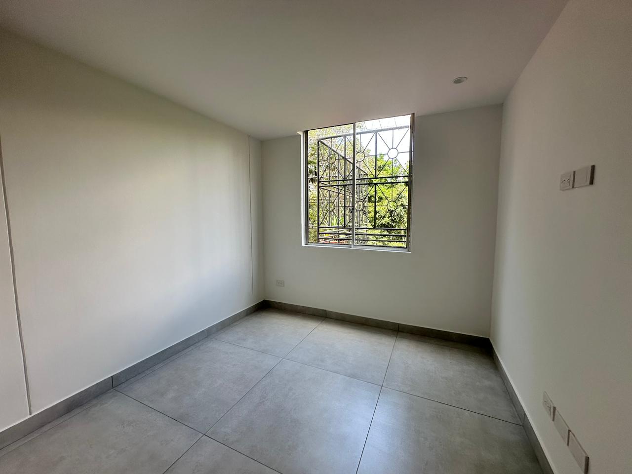30507920260224112559 VENDO AMPLIO APARTAMENTO REMODELADO EN ARMENIA – BARRIO LAURELES