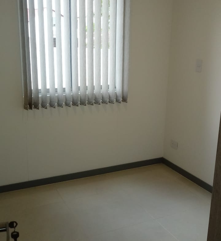 VENDO APARTAMENTO SECTOR UNICENTRO PEREIRA