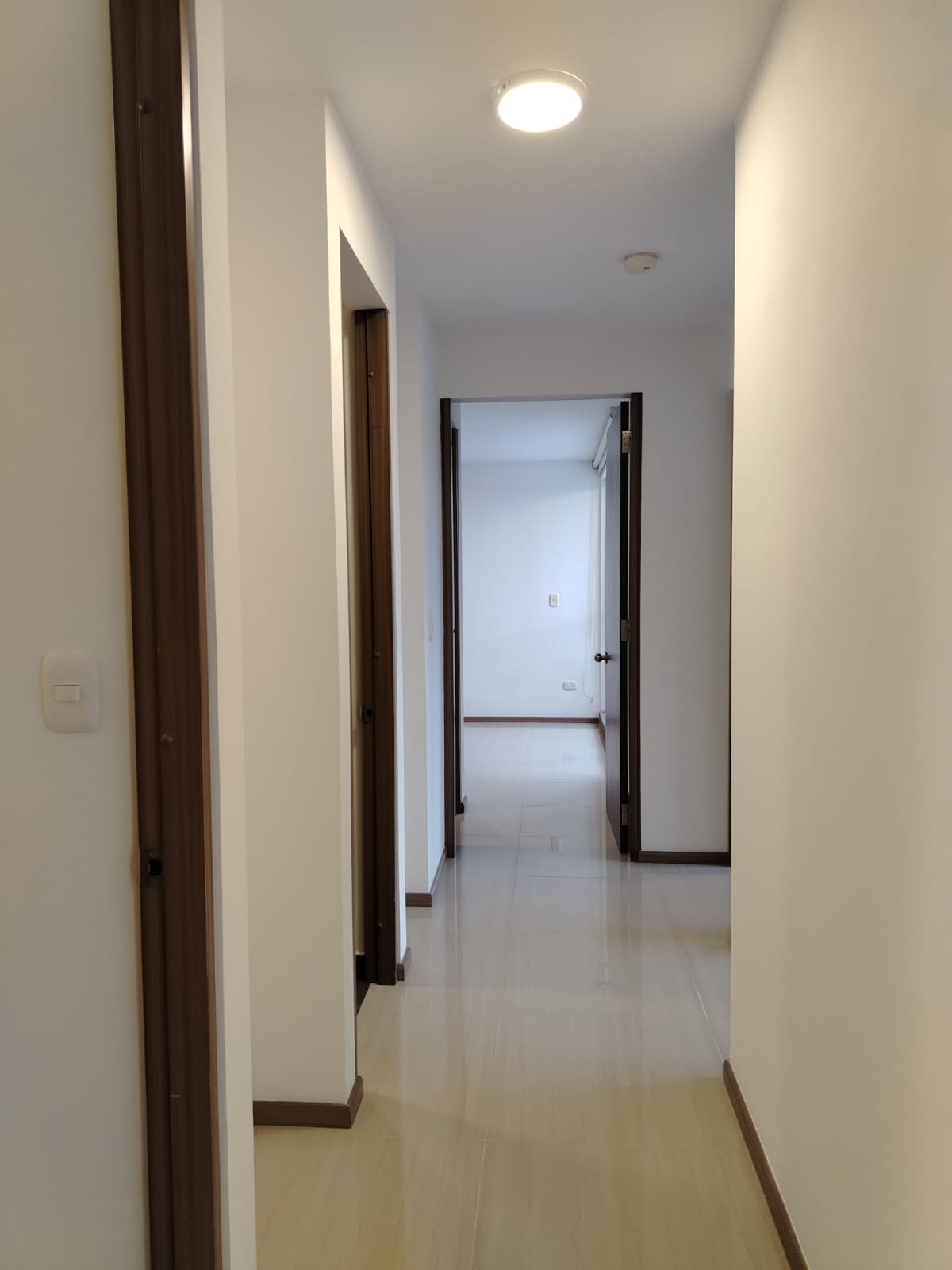 VENDO APARTAMENTO EN BARRIO ALAMOS PEREIRA