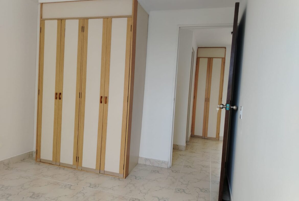VENDO APARTAMENTO EN LA AURORA SECTOR CIRCUNVALAR PEREIRA
