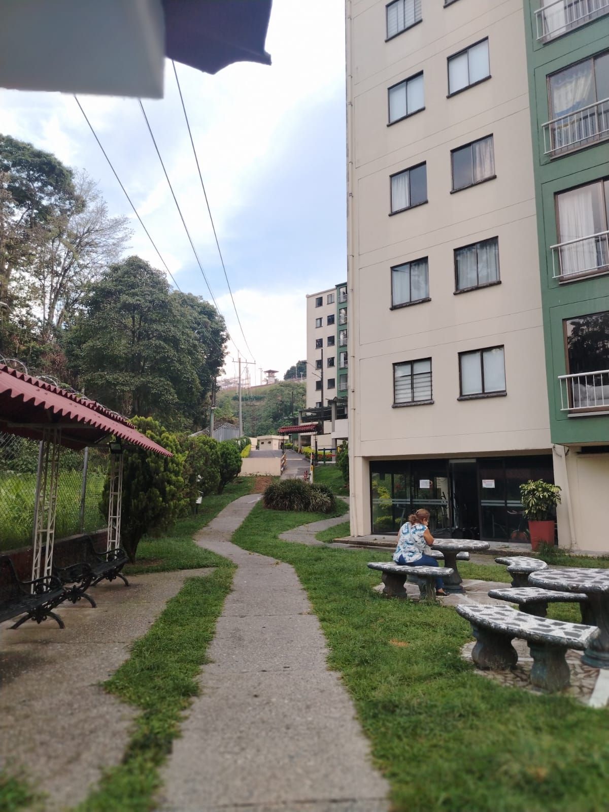305072420260916025142 VENDO APARTAMENTO EN LA AURORA SECTOR CIRCUNVALAR PEREIRA