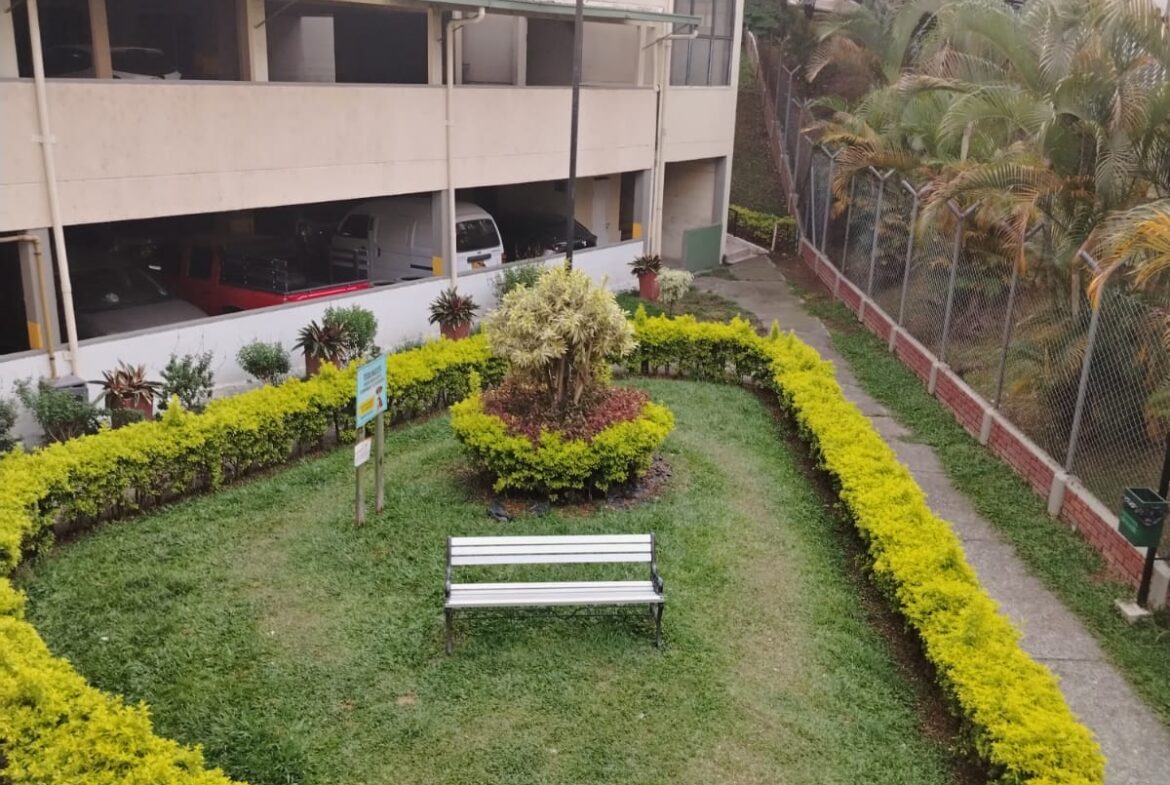 VENDO APARTAMENTO EN LA AURORA SECTOR CIRCUNVALAR PEREIRA