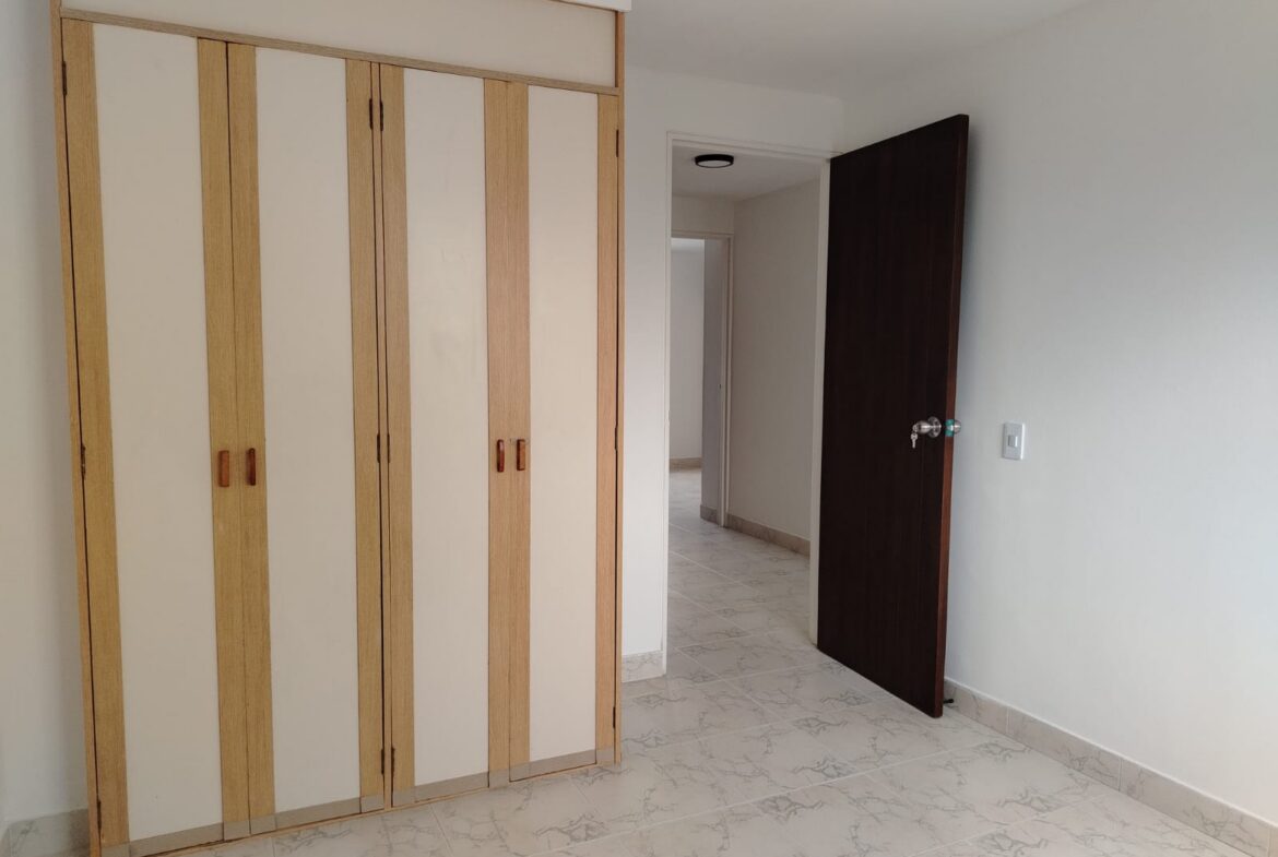 VENDO APARTAMENTO EN LA AURORA SECTOR CIRCUNVALAR PEREIRA