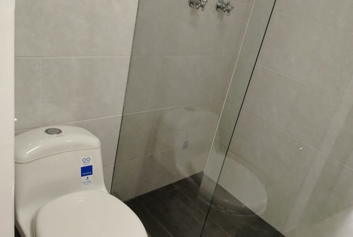VENDO APARTAMENTO EN LA AURORA SECTOR CIRCUNVALAR PEREIRA