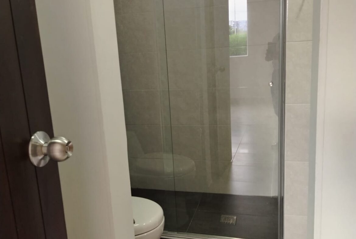 VENDO APARTAMENTO EN LA AURORA SECTOR CIRCUNVALAR PEREIRA